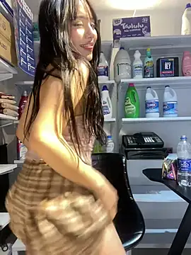 MayyBonita - ZOOM PUSSY + HARD FINGERING