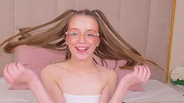 StellaMour - Topless for you