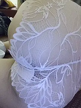 Hara_lusia83 - She has big and sexy breasts.