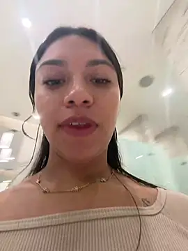 CocoaGigiMuse - PLUG ANAL🤤