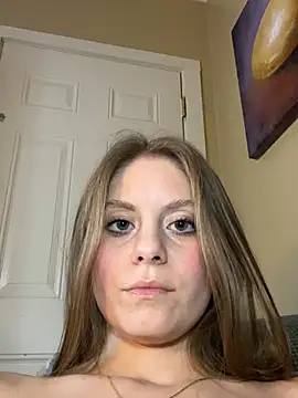 KatelynBabbyy - strip me nakeedddd
