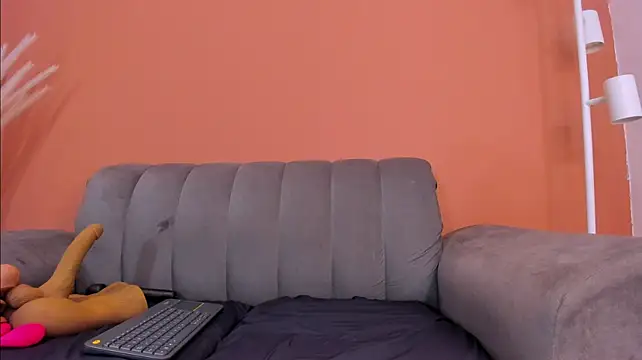 Saraacollinsss - Get Naked and sexy dance