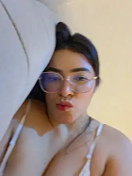 Lia_flowers - SWEET FIRST CUMMING