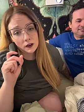 Thatcutegirlwtheglasses - oil bewbies