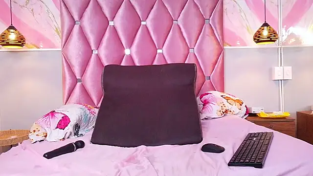TIFFANY_EVANS_ - Fuck my pussy with a dildo+ squirt😈🔥