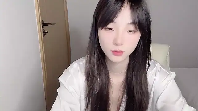 Louise-3 - 控制3分钟+无内M腿