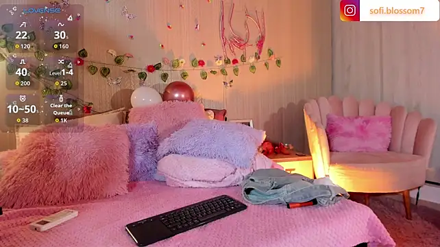 Sofi_Blossom - ride dick + spanks