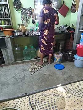 Tamilselviroja- - 🥰 full body oil massage 😍