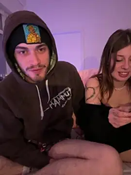 Chaos_and_cream - Lick her Pussy +1min 😋 LT Gets Boob Pic