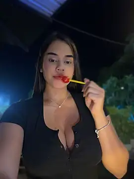 BellaLeclair_ - Flash ass 😈