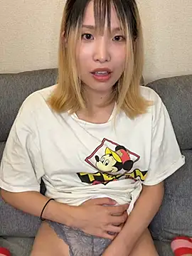 Una2001 - Tシャツぽい