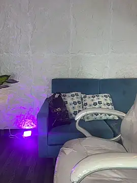 DaniaMillerr_