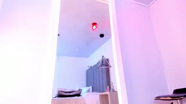 Naomi___x - FUCK PUSSY WITH FINGERS ✌️💦