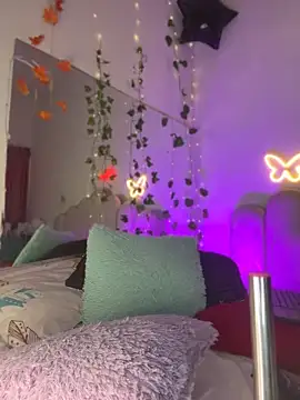 AlisonHoot69 - crem mami
