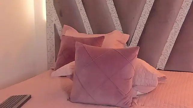SoophieBlair_ - its time to fuck me!