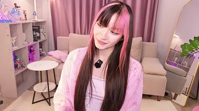 MiiyaYummy - Hand in panties 🥵💗