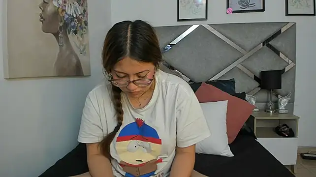 Nicole_sp - LICK YOUR COCK