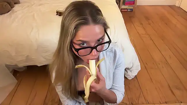 Sofia_rhodes - strip my outfit