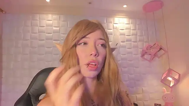 HarperrWest - Suck Nipplesr🌷