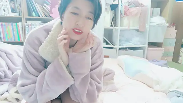 Morikawa_sayaka - ショーツ脱衣
