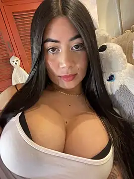 _MadiLee_ - Hi💗, pm?