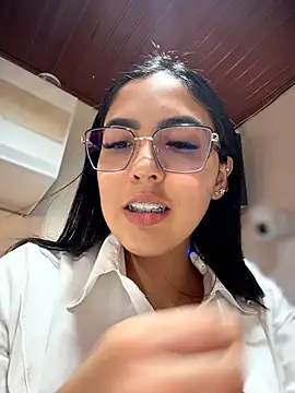 I_AM_SOPHIE_ - RIDE DILDO🤫🍑+ SQUIRT AT WORK💦💦 | TS