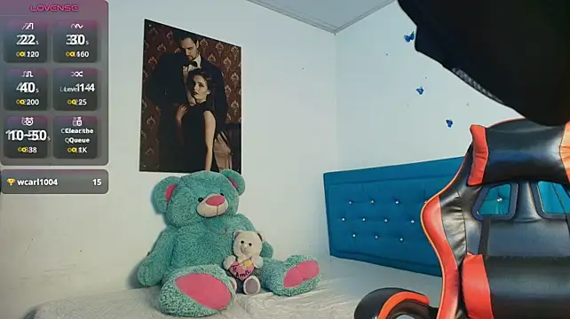 Jhoa69_lux - abs showing tits