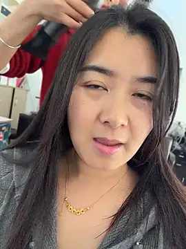 Fanfan181 - 全裸2分钟直播