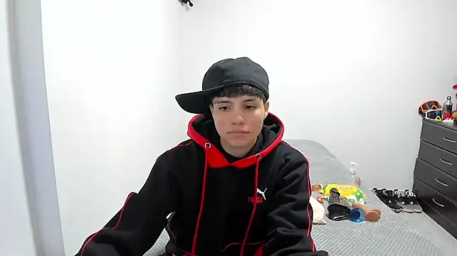 Bruno_Cruzz - anal + naked😈