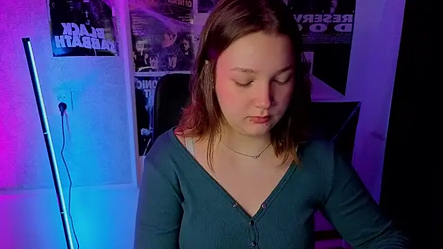 Thejanebird - eye contact