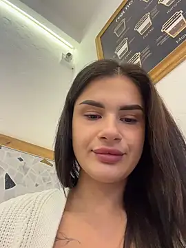 MiraReach - Pussy massage 🩷 in cafe
