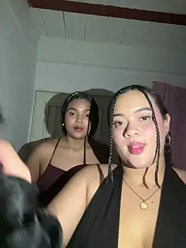 Dakota_JE - 🔥Flash tits both girls 🔥