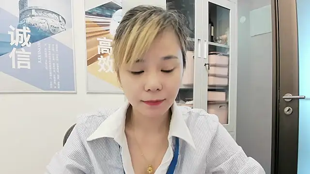 KKMM168 - 完成目标上空打电话