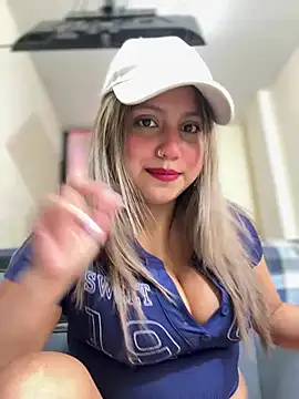 -Adrilux- - BIG DILDO 33cm + Lush in my ass 😱🍑