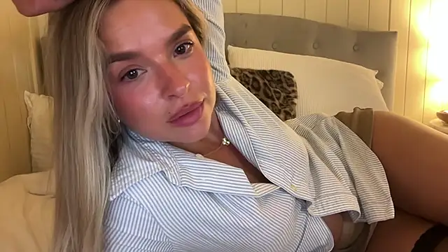 Sofia_rhodes - strip my outfit