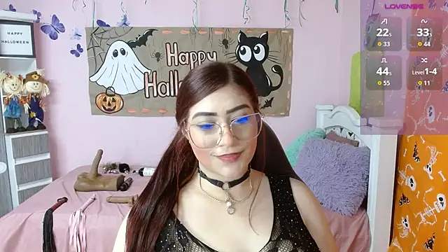 BRIATHOMAS - show plug and spanks