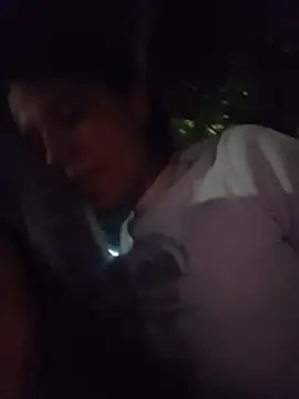 Broken_Latina_Whores_JE - Show tits 🥰