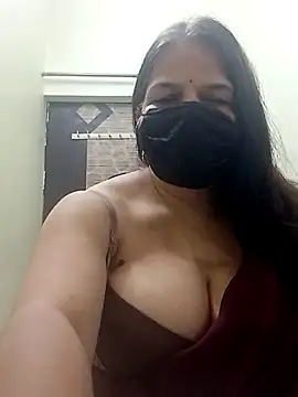 IndianAngle - Get Nude in Public