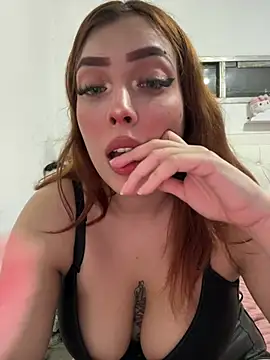 BonnieLuv - First squirt of the night