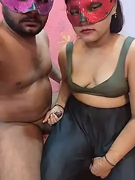 PUNJABICOUPLE09