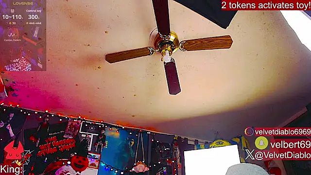 VelvetDiablo - Tease my tight little pussy!