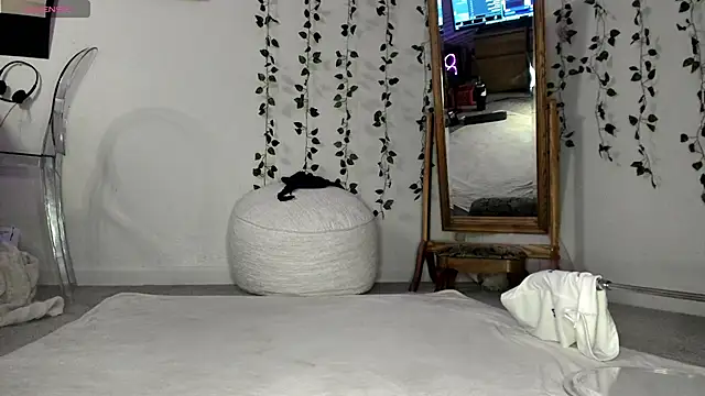 Peaches_N_Kreme - Squirt