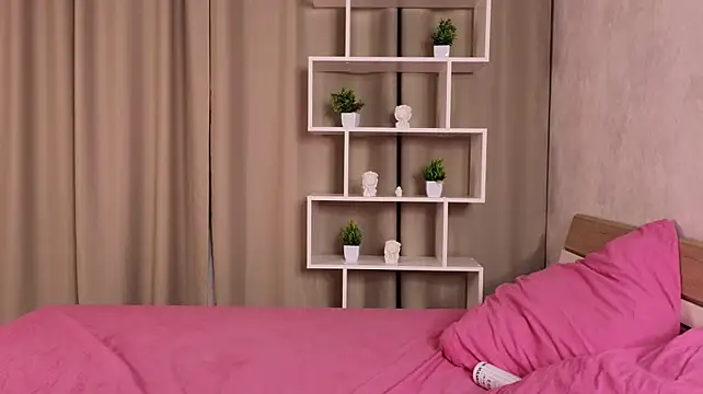 SunnySmileXO - 💕Cat's tail in my ass💕