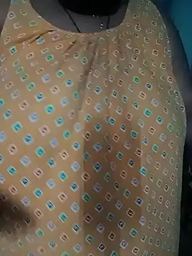 Monaa - Cucumber fucking, belan fucking in live