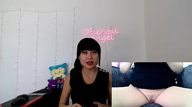 OrientalAngel - Boobs out 10 mins 🍒