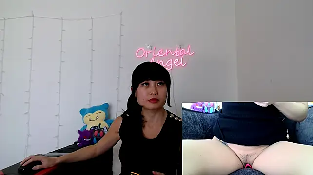 OrientalAngel - Boobs out 10 mins 🍒