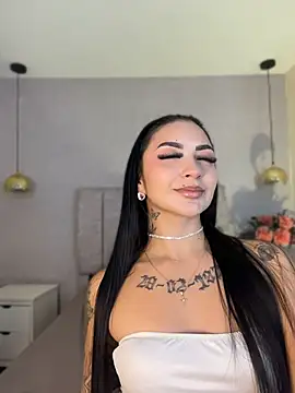 Kathecute__ - OPEN THAT ASS WITH BOTH HANDS SARA😈