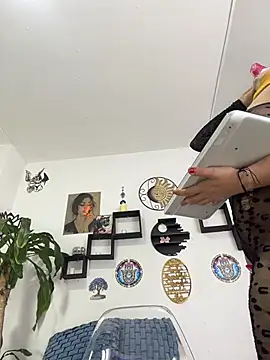 Jamilaross - Control Fuck machine+SQUIRT+VIDEO