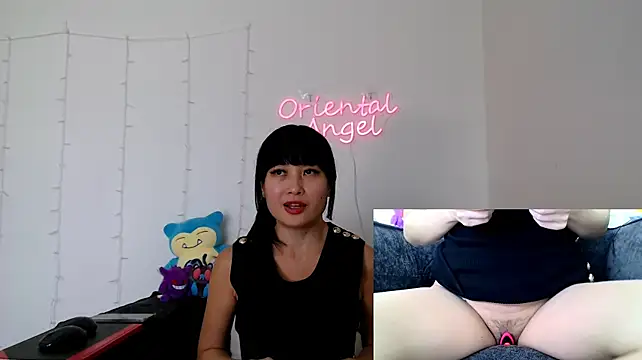 OrientalAngel - Boobs out 10 mins 🍒