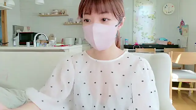 SUZU_1201 - 上着ポイ❣️パンツぐい！